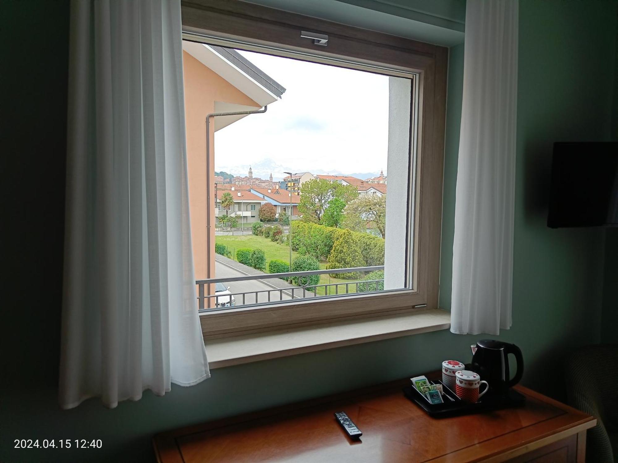 Villa Mariana Bed And Breakfast Saluzzo Buitenkant foto